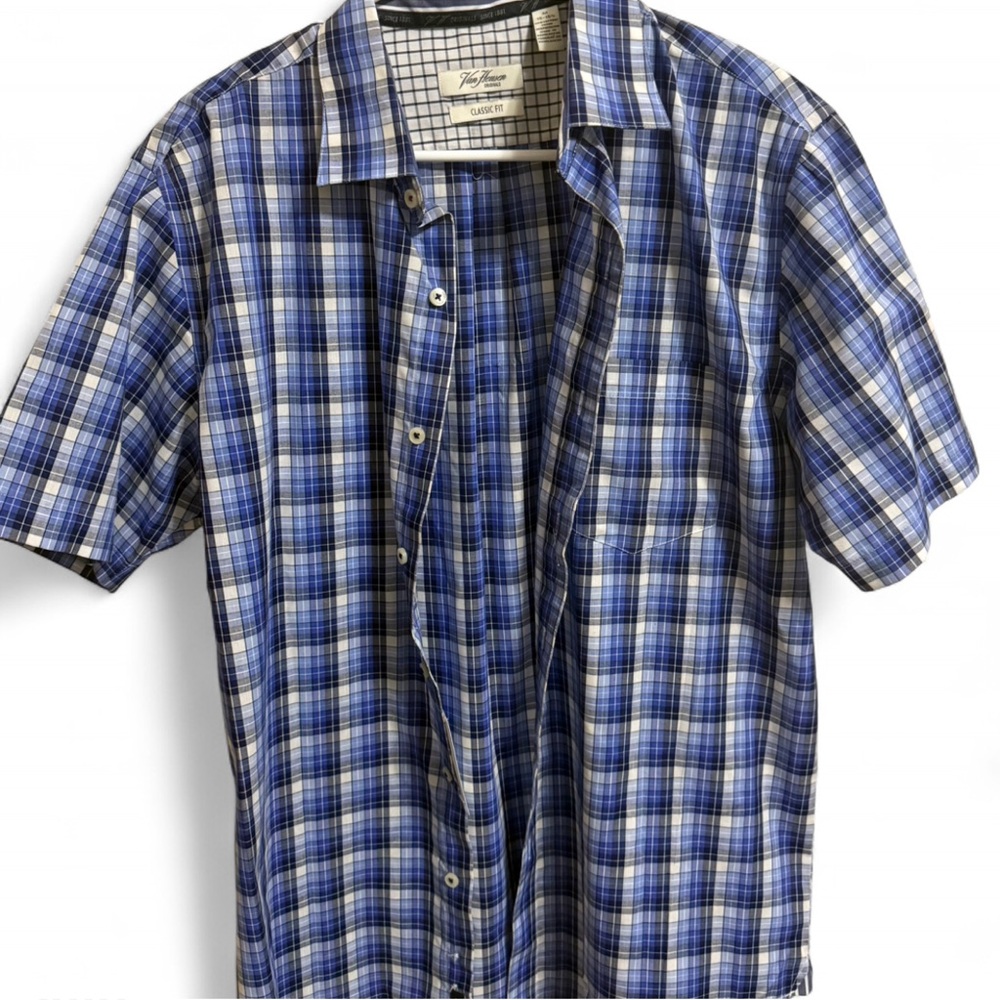 Van Heusen Blue and White Casual Button Down Shirt